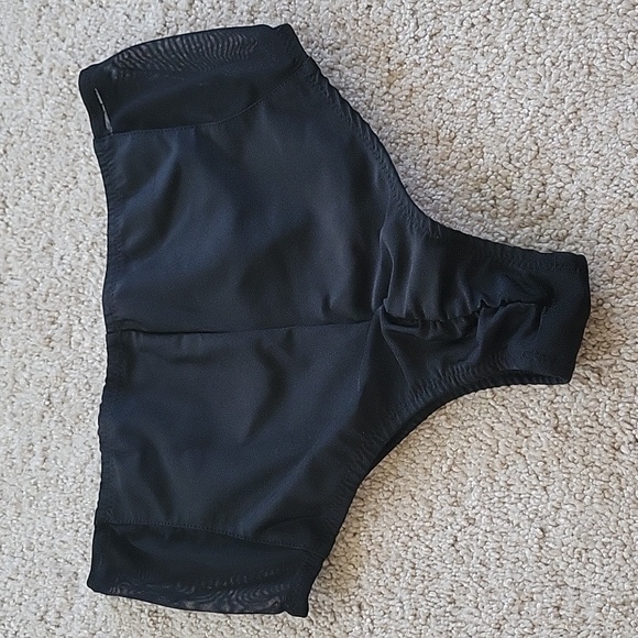 High waisted bottoms - Picture 2 of 3